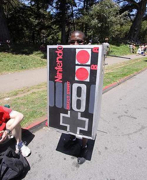 nes-controller-costume